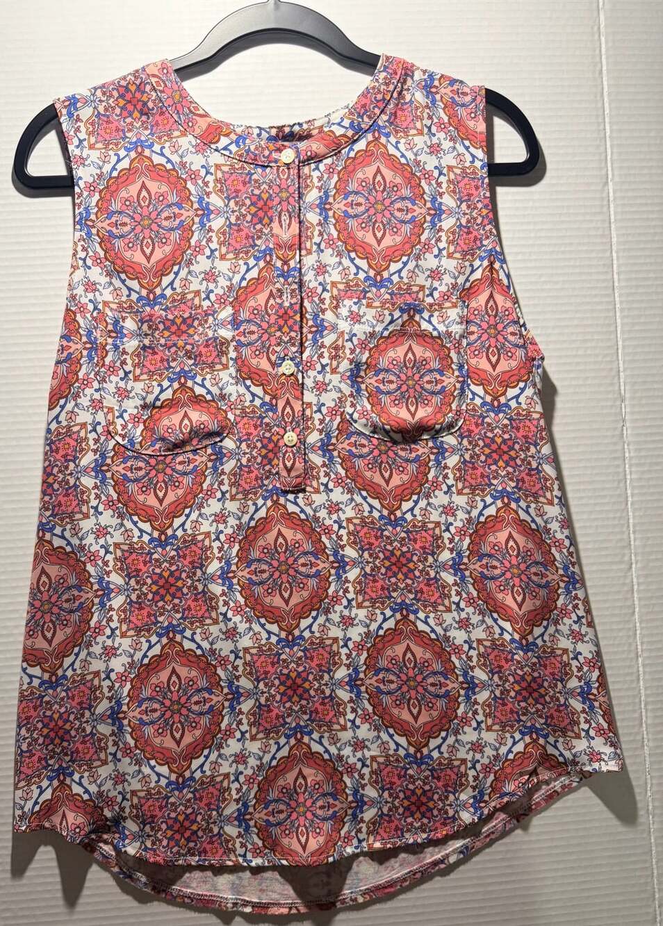 LOFT Sleeveless Blouse Top Size M Floral Print Button Front